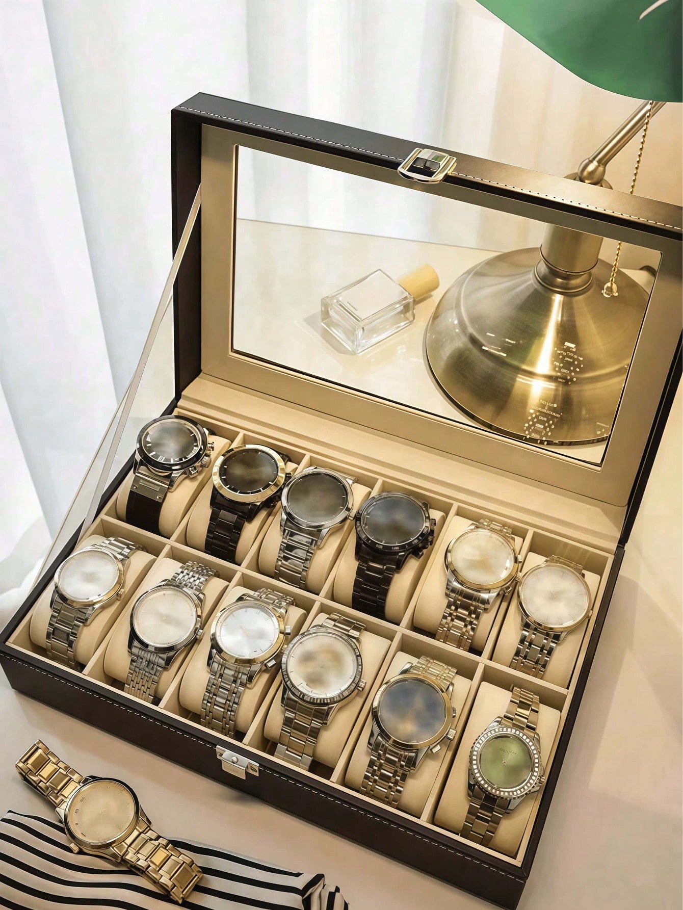 잠금장치가 있는 가죽 시계 상자, 대용량 시계 진열 케 - Token Tray Organizer 리뷰 및 가격